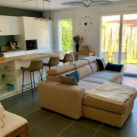 Сasa de vacaciones Maison - La Saint-Cyrienne *